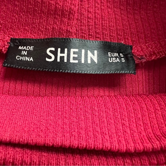 Shein Ribbed Mock Turtleneck Top Size S Deep Red - Picture 3 of 6